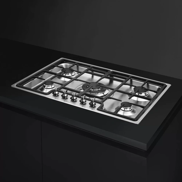 картинка Газовая варочная панель Smeg PGF75-4 магазин SEFI являющийся официальным дистрибьютором в России  картинка Газовая варочная панель Smeg PGF75-4 от магазина SEFI