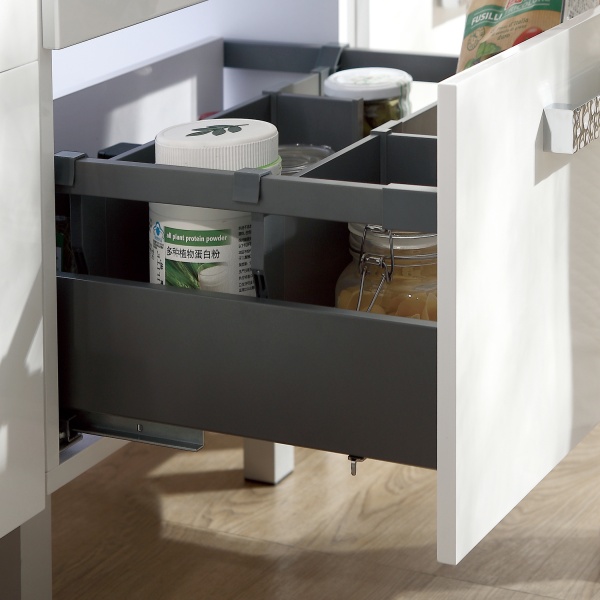 картинка Релинг Slimbox AKS L-300 графит от магазина SEFI