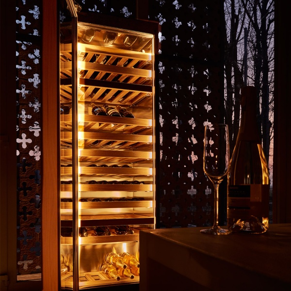 картинка Винный шкаф IP Industrie IPS 2 501-6 U (5VE) от магазина SEFI