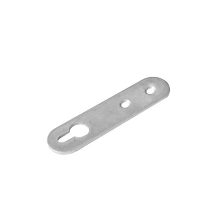 картинка Пластинка зацепная 67*15*40*1,0 белый цинк (большое отверстие сверху) (уп/200шт) AKS от магазина SEFI