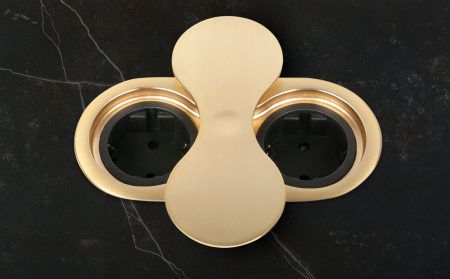 картинка Блок розеток SFL EIGHT (2*220), провод 1м с евровилкой мат. золото от магазина SEFI