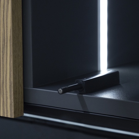 картинка Механизм push-to-open наконечник магнитный накладной/врезной черный AKS усиленный от магазина SEFI