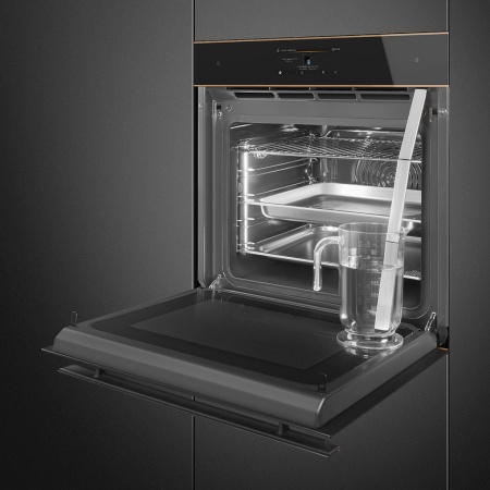 картинка Духовой шкаф с функцией СВЧ Smeg SO6606WAPNR от магазина SEFI