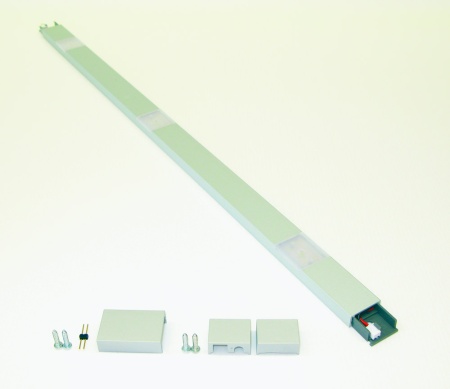 картинка Светильник светодиодный Modus, 3х1,2Вт, 24В, свет холодный алю, 600х25х10мм магазин SEFI являющийся официальным дистрибьютором в России  картинка Светильник светодиодный Modus, 3х1,2Вт, 24В, свет холодный алю, 600х25х10мм от магазина SEFI