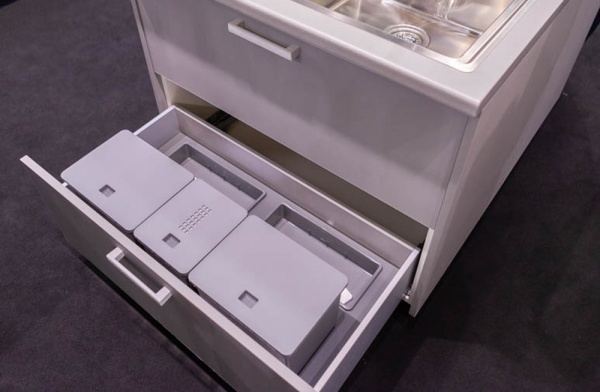 картинка Система Kit da cassetto mini 90, B45 c/vaschetta, 1х6л, 2х10л, 2 лотка от магазина SEFI