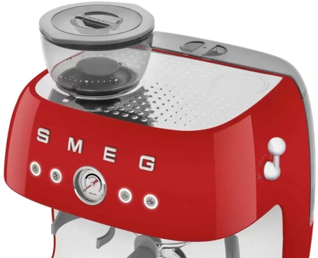 картинка Эспрессо-кофемашина Smeg EGF03RDEU от магазина SEFI