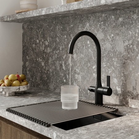 картинка Смеситель для кухни с каналом для фильтрованной воды, черный матовый, Pure, IDDIS, PURBLFJi05 от магазина SEFI