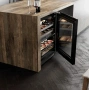 картинка Встраиваемый винный шкаф Signature Kitchen Suite SKSUW2401G от магазина SEFI