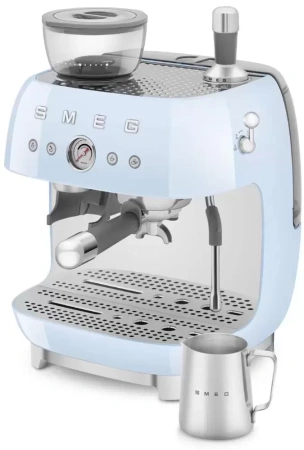 картинка Эспрессо-кофемашина Smeg EGF03PBEU от магазина SEFI