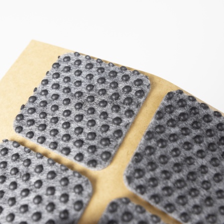 картинка Подкладка самоприлипающая фетровая прорезиненная 15 х 15мм (1упак.=45шт), серая, Folmag от магазина SEFI