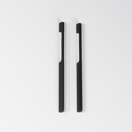 картинка Ручка меб. скоба алюм. ORION 768/800 черный матовый, AKS магазин SEFI являющийся официальным дистрибьютором в России  картинка Ручка меб. скоба алюм. ORION 768/800 черный матовый, AKS от магазина SEFI