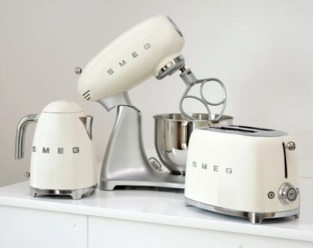 картинка Тостер Smeg TSF01CREU от магазина SEFI