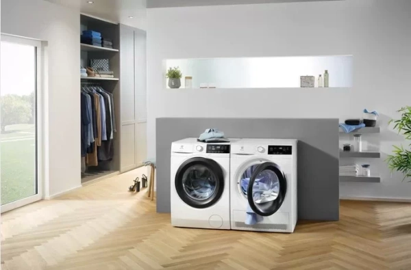 картинка Сушильная машина Electrolux EW8HR359S от магазина SEFI