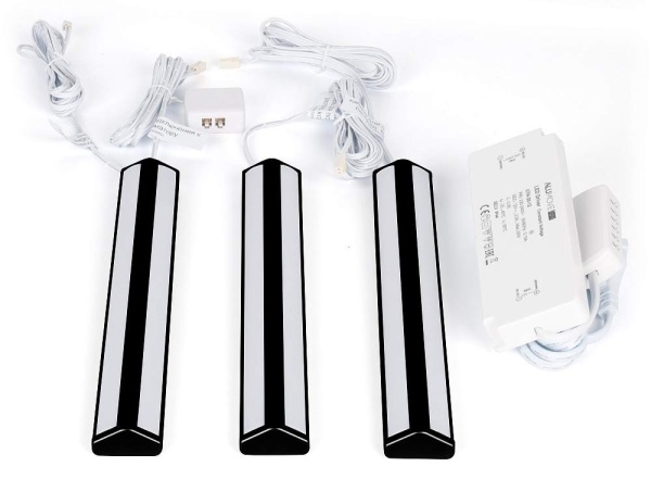 картинка Светильник TETRA TOUCH LED SET 3 магазин SEFI являющийся официальным дистрибьютором в России  картинка Светильник TETRA TOUCH LED SET 3 от магазина SEFI