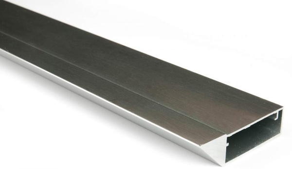 картинка Рамочный профиль-ручка от магазина SEFI