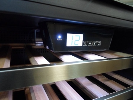 картинка Винный шкаф IP JG 22-6 AX от магазина SEFI