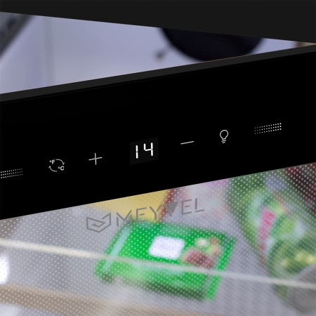 картинка Холодильники для косметики и напитков Meyvel MD105-Black от магазина SEFI