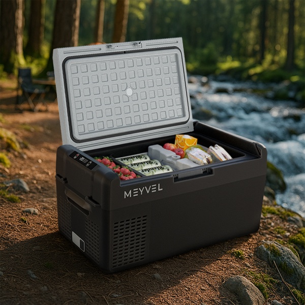 картинка Компрессорный мини-холодильник в машину Meyvel AF-L20 ICE от магазина SEFI