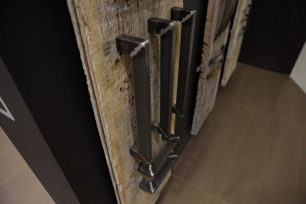 картинка Мебельная ручка Union Knopf черное железо от магазина SEFI