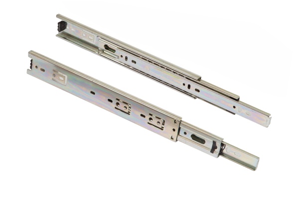 картинка Направляющая шариковая L-500 h=45 AKS LIGHT от магазина SEFI