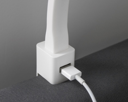 картинка Светодиодный светильник FLEXI 2,5Вт, 12В, с разъемом USB и кабелем 2м с разьемом mini белый/свет натуральный от магазина SEFI