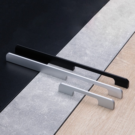 картинка Ручка меб. скоба алюм. ORION 128/148 алюминий AKS магазин SEFI являющийся официальным дистрибьютором в России  картинка Ручка меб. скоба алюм. ORION 128/148 алюминий AKS от магазина SEFI