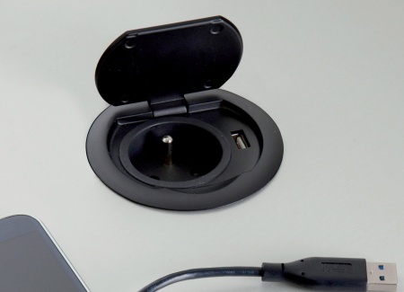 картинка Врезная мебельная розетка 220В с USB-зарядкой SFL Ringu, черный (RINGU-SCH-B) от магазина SEFI
